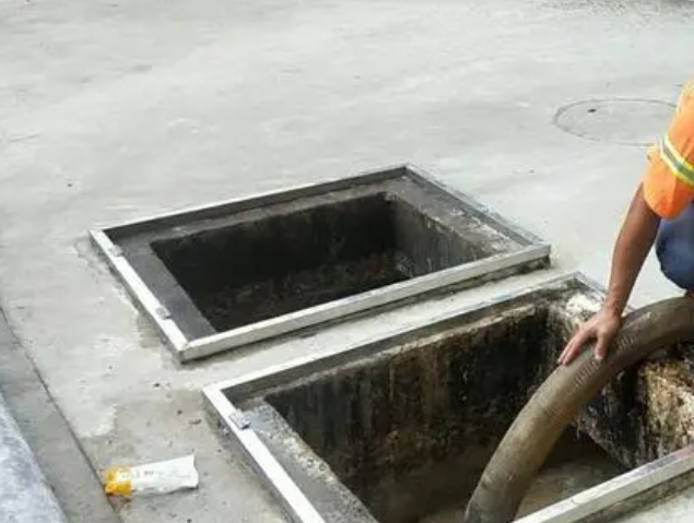 阿瓦提化粪池清理